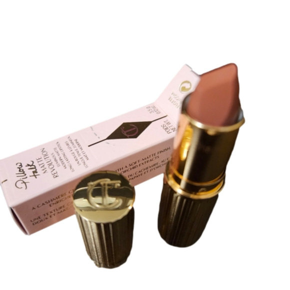 Charlotte Tilbury Lipstick in Pillow Talk - NIB - Picture 3 of 6